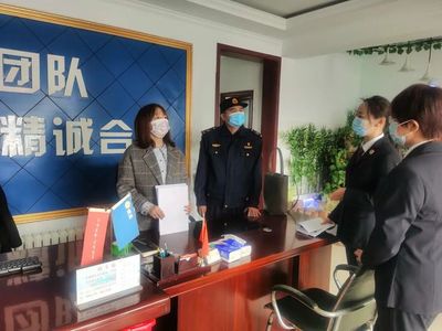 下花园区检察院规范小微型客车租赁，为行业安全消除隐患